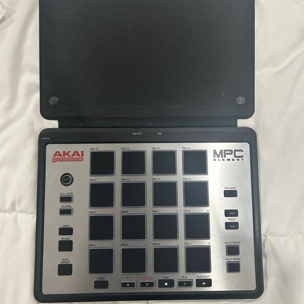 Akai Pro MPC Element Controller (Includes USB-C Cable)